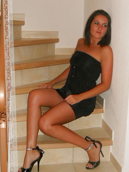brune française bonne cul gros seins salope